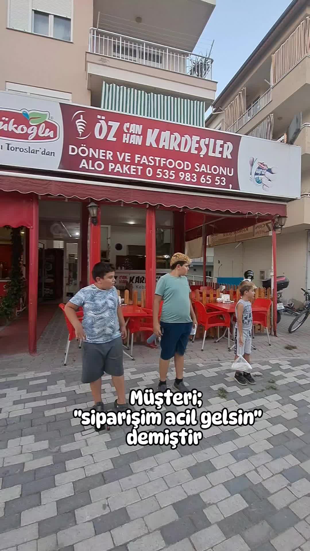 @&Ouml;zcan Bakman
