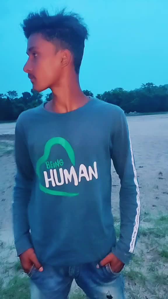 @simple boy Mohan 🤔