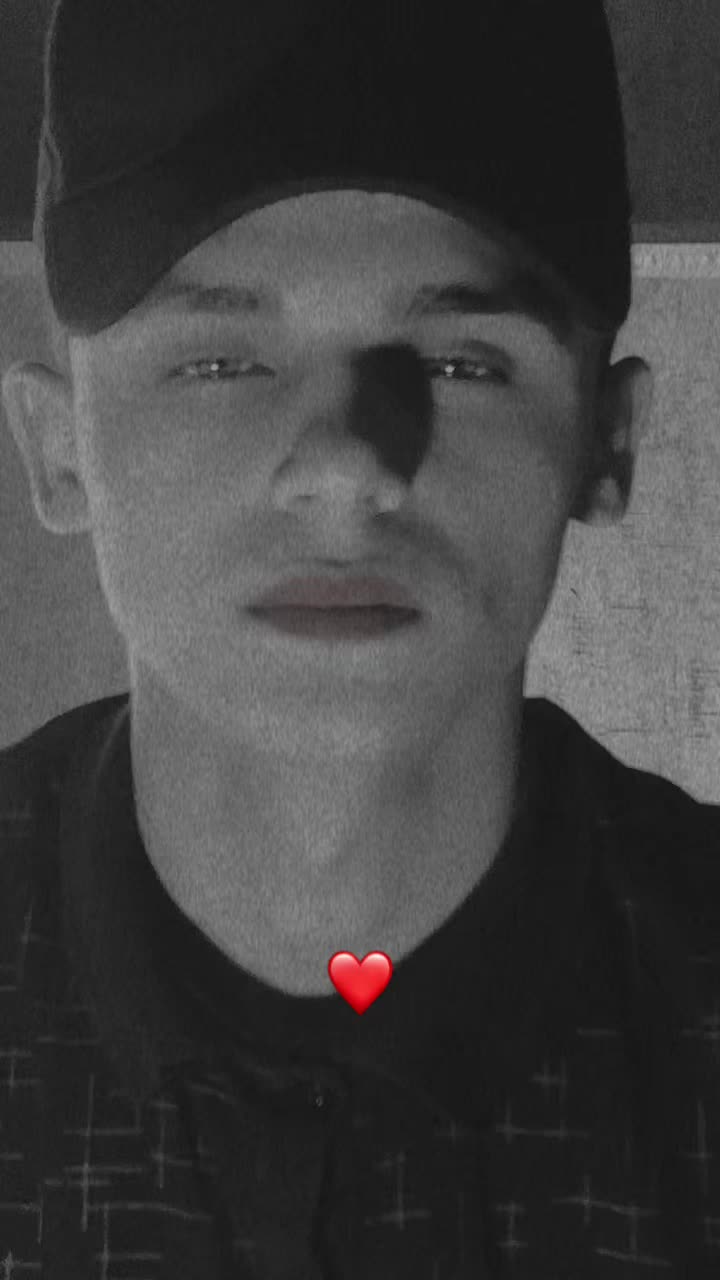 @ruslan_🖤🥀