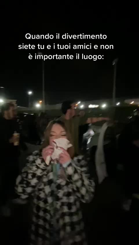 @Chlo&eacute;🍒