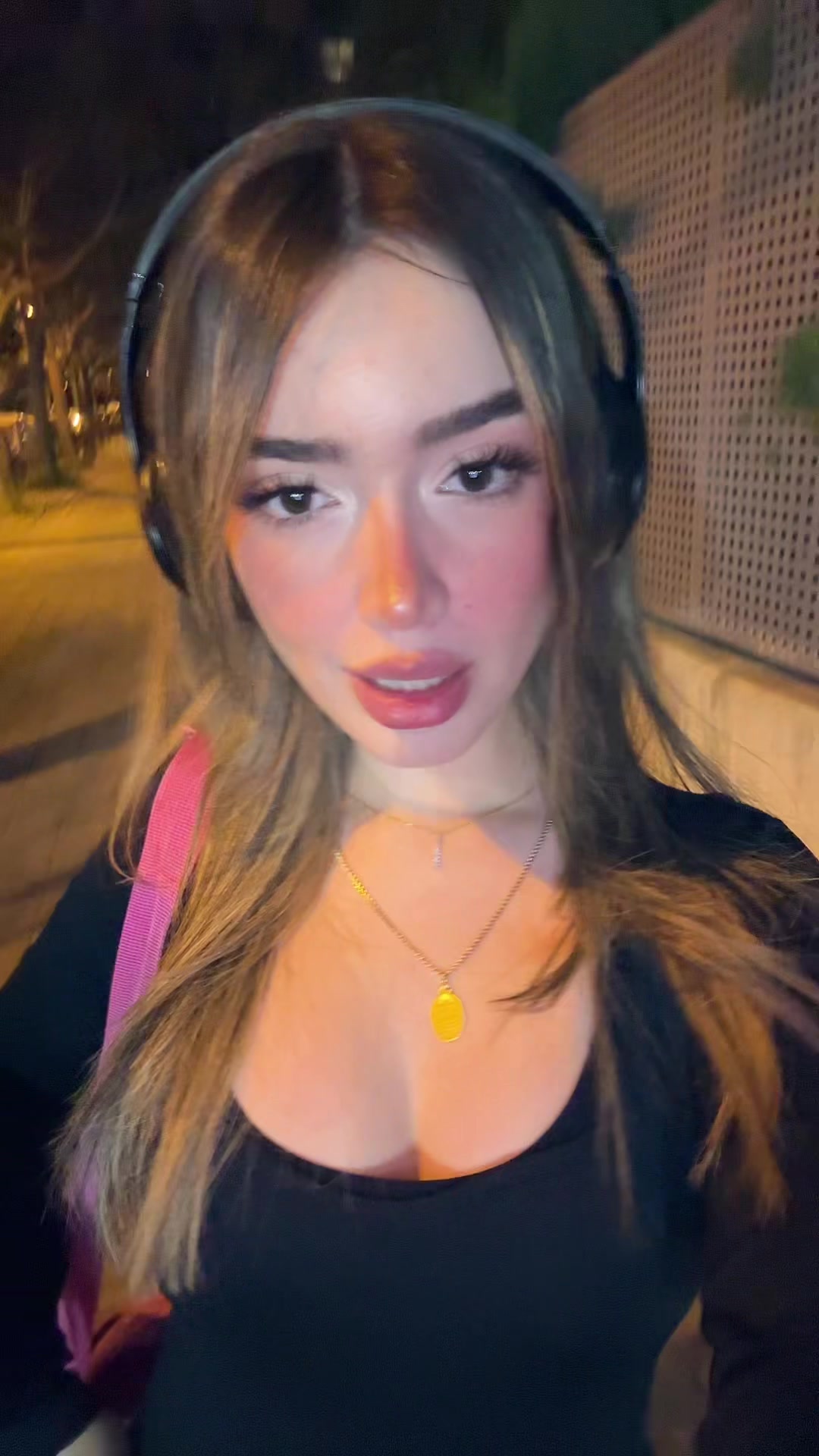 @nicoleegiz
