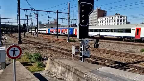 @Painted Trains