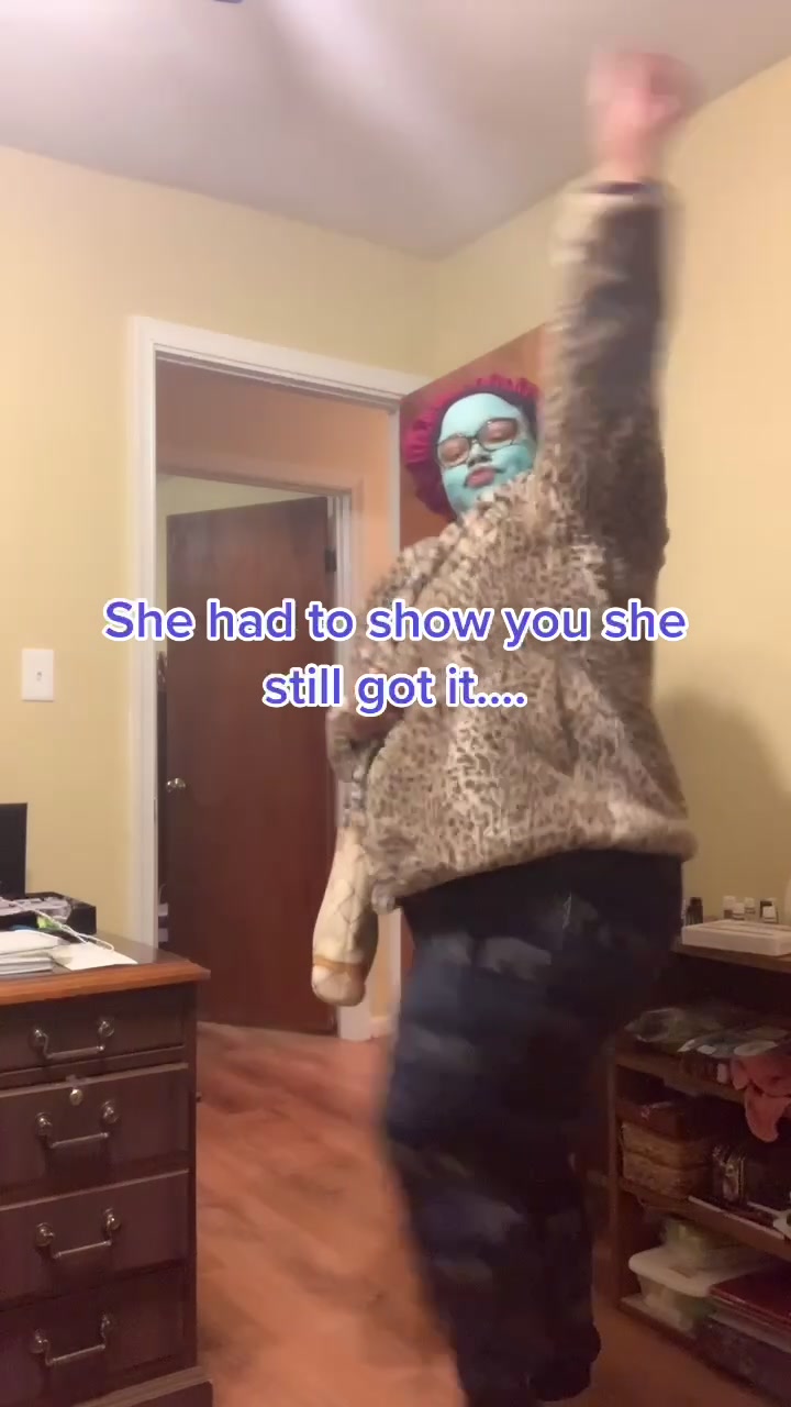 @cfree_bein_fitandfree