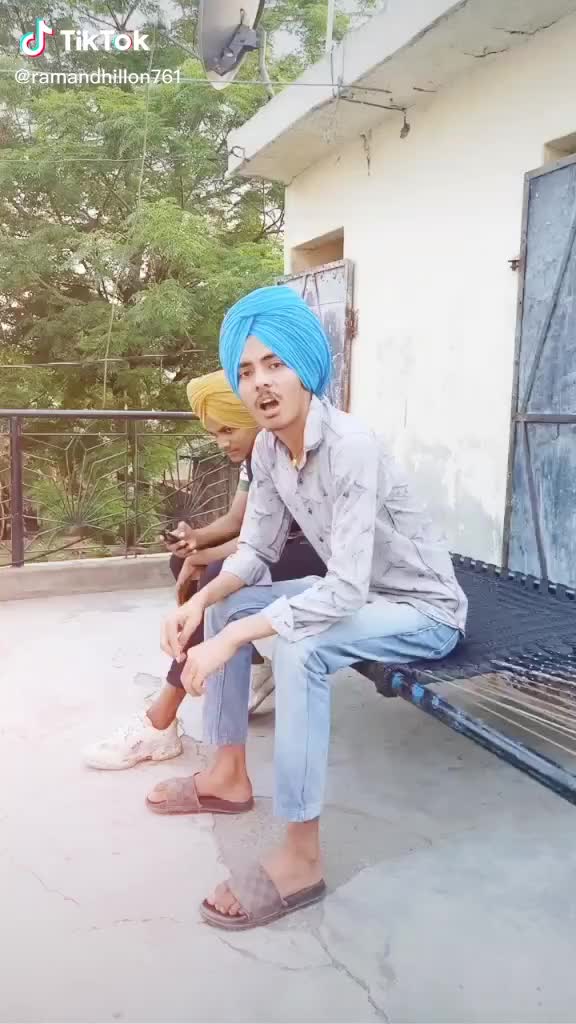 @Pickam_chacha👨&zwj;👦