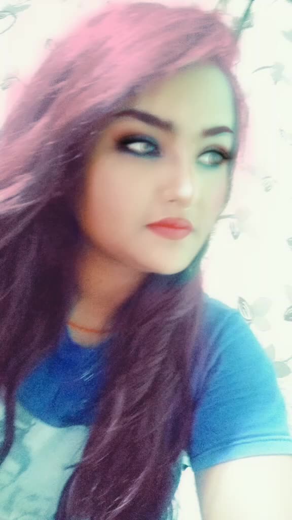 @isha sharma😘😘😘
