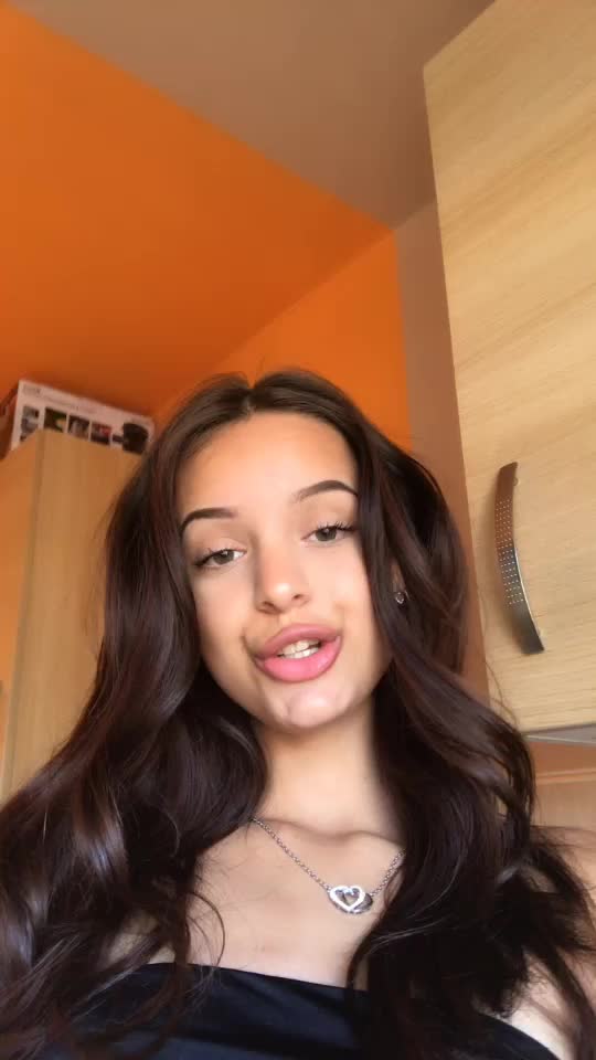 @Adriana 💗