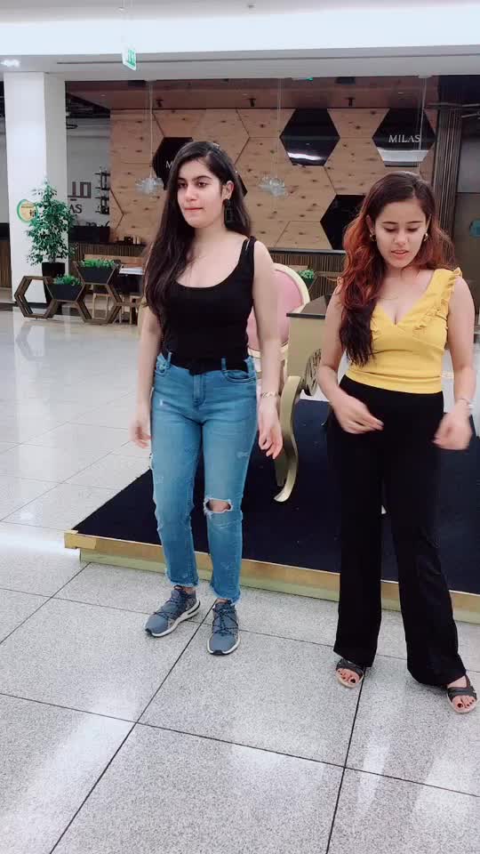 @srishti kharbanda