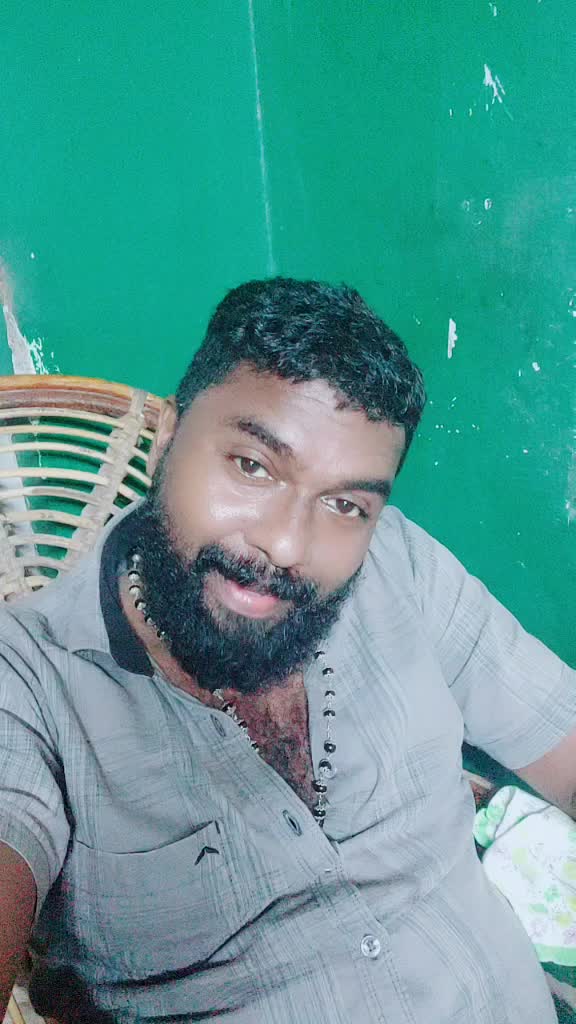 @കട്ടോട് ഷാജി