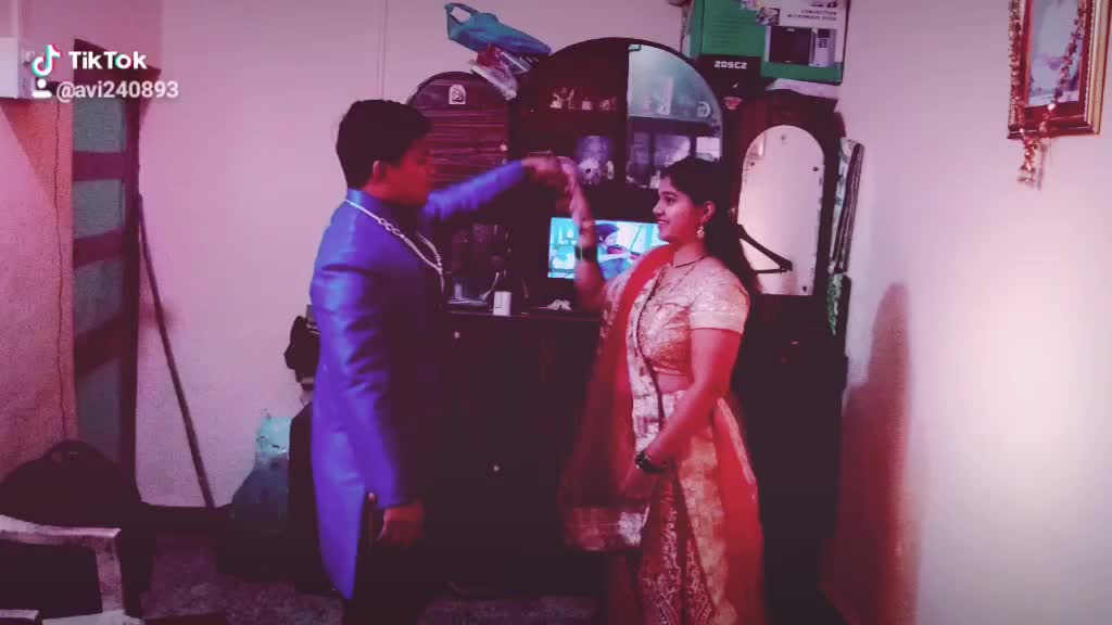 @अवि😍😘