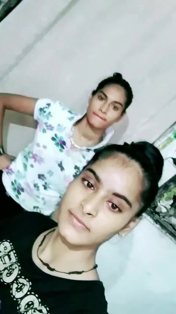 @Radika chaudhary 🤘