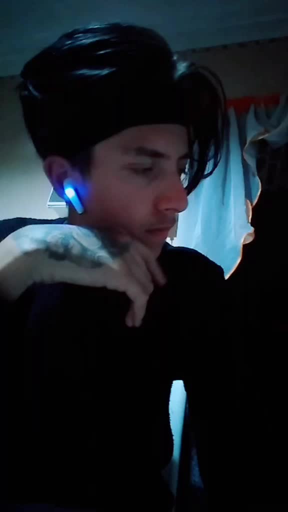 @Sebastian Horváth👑