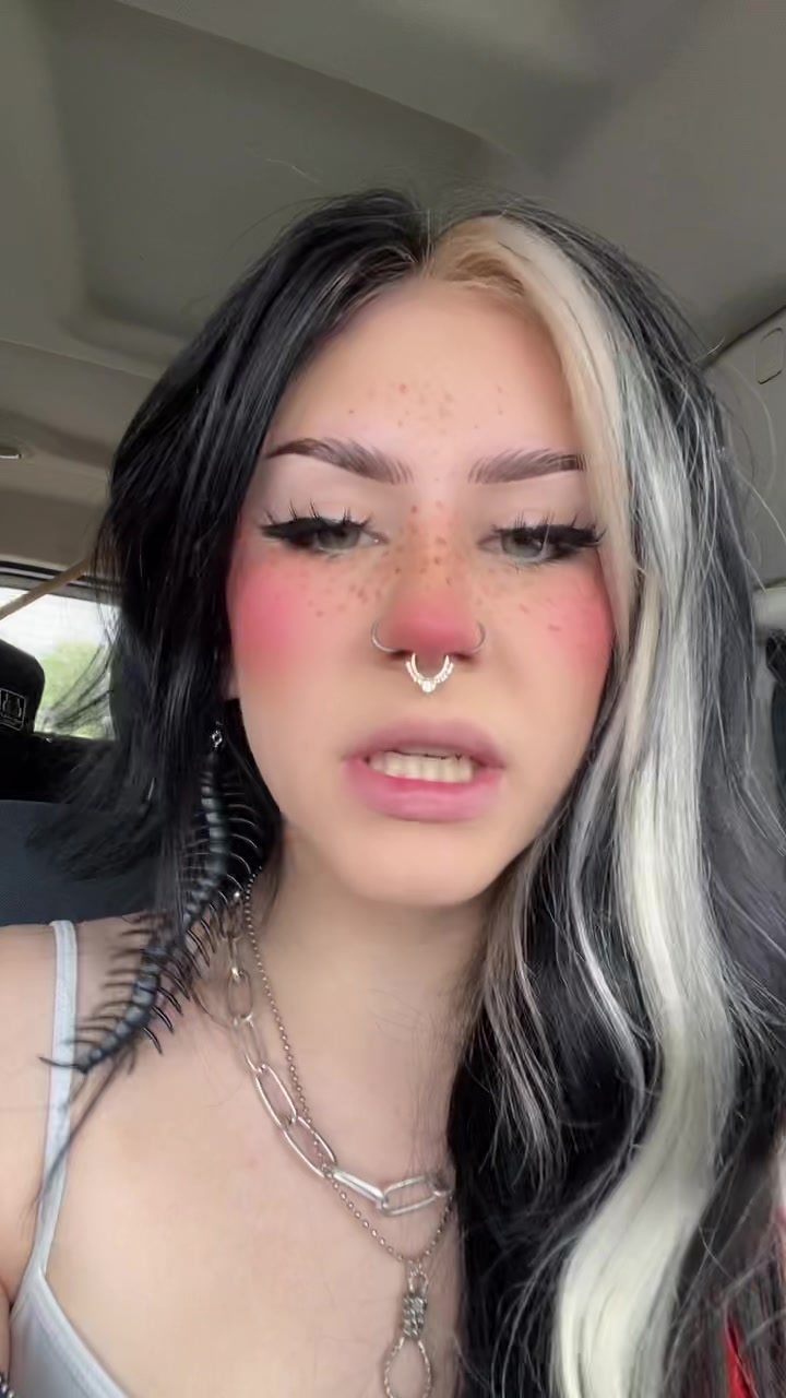@KT 🤡