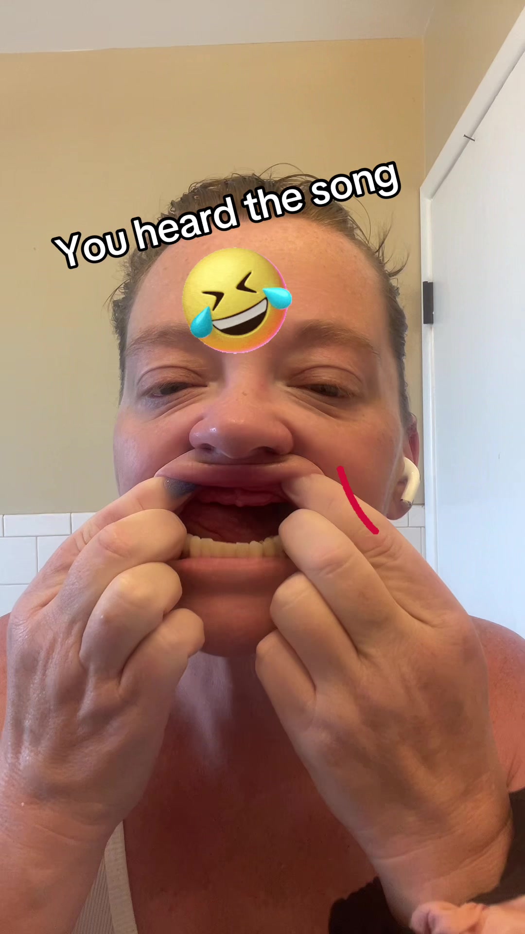 @melanimclain