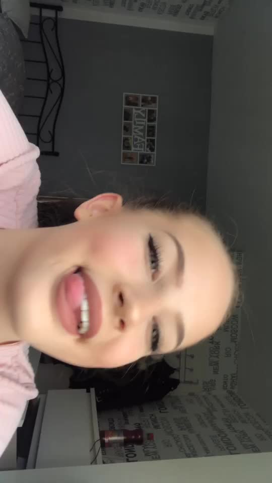 @Queen