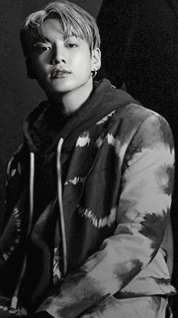 @LadyJunkook
