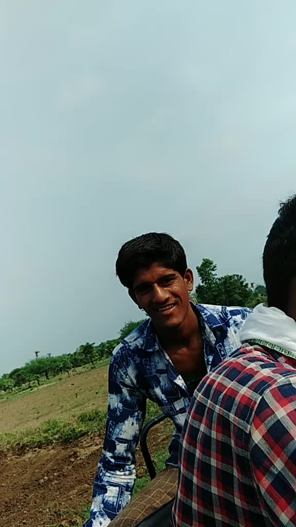@user2160782184844