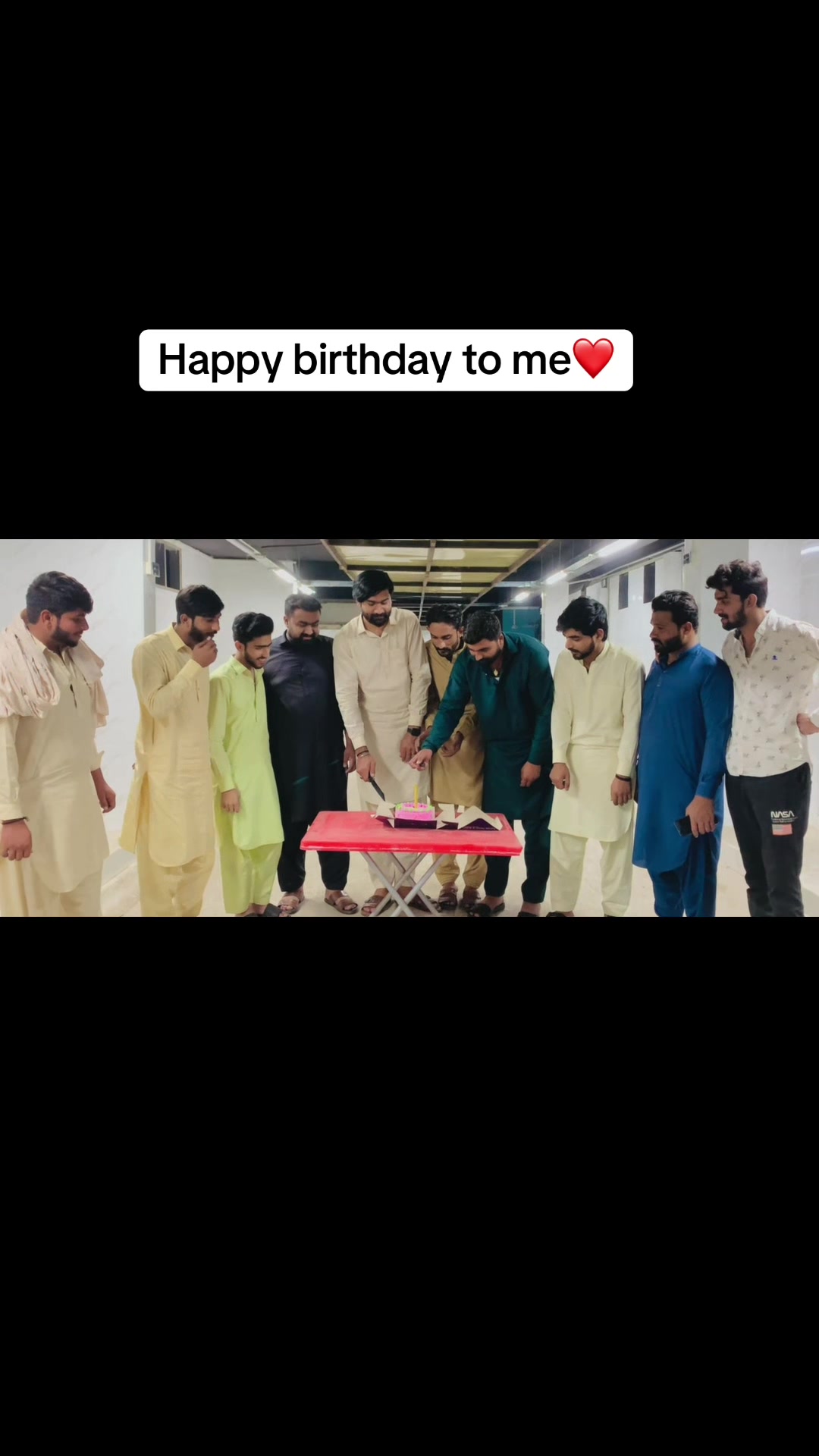 @Farhan Butt 👑🦁