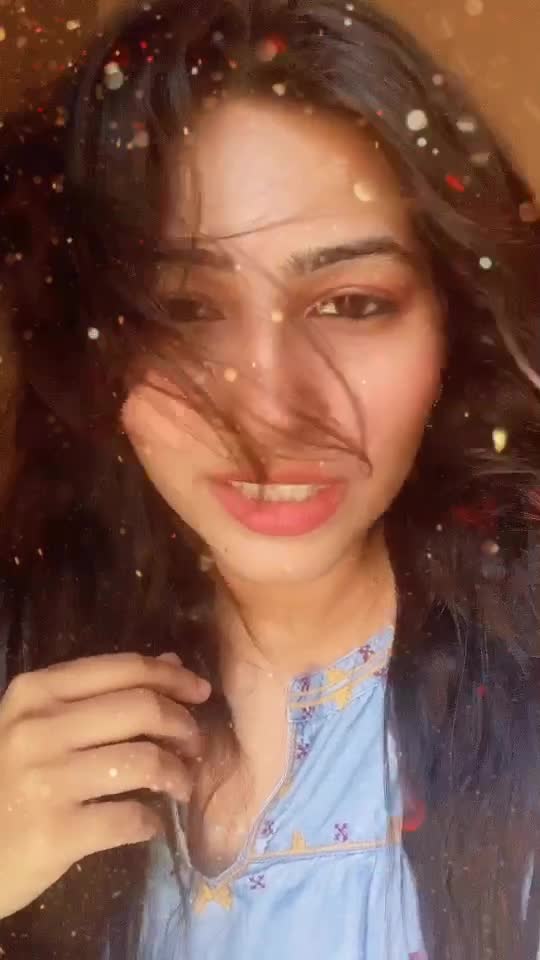 @ishwee shastri 🎹🎵