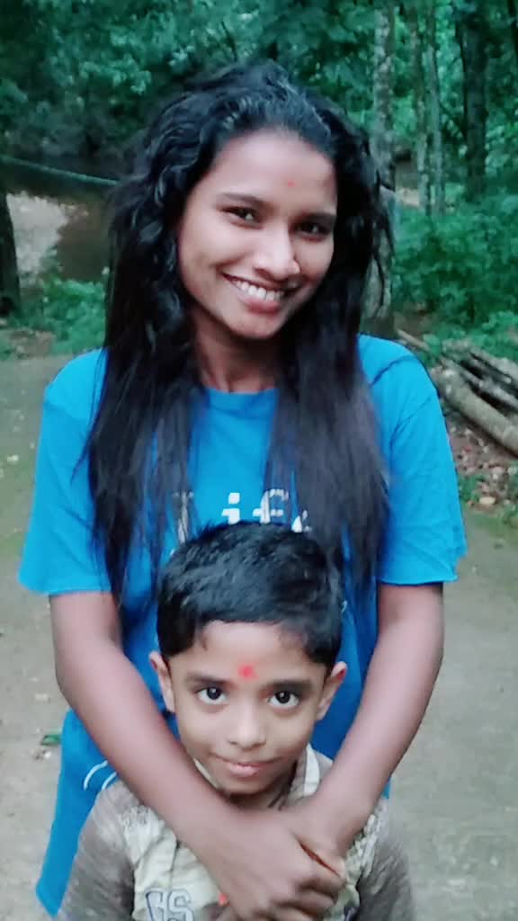 @midhunavijay99
