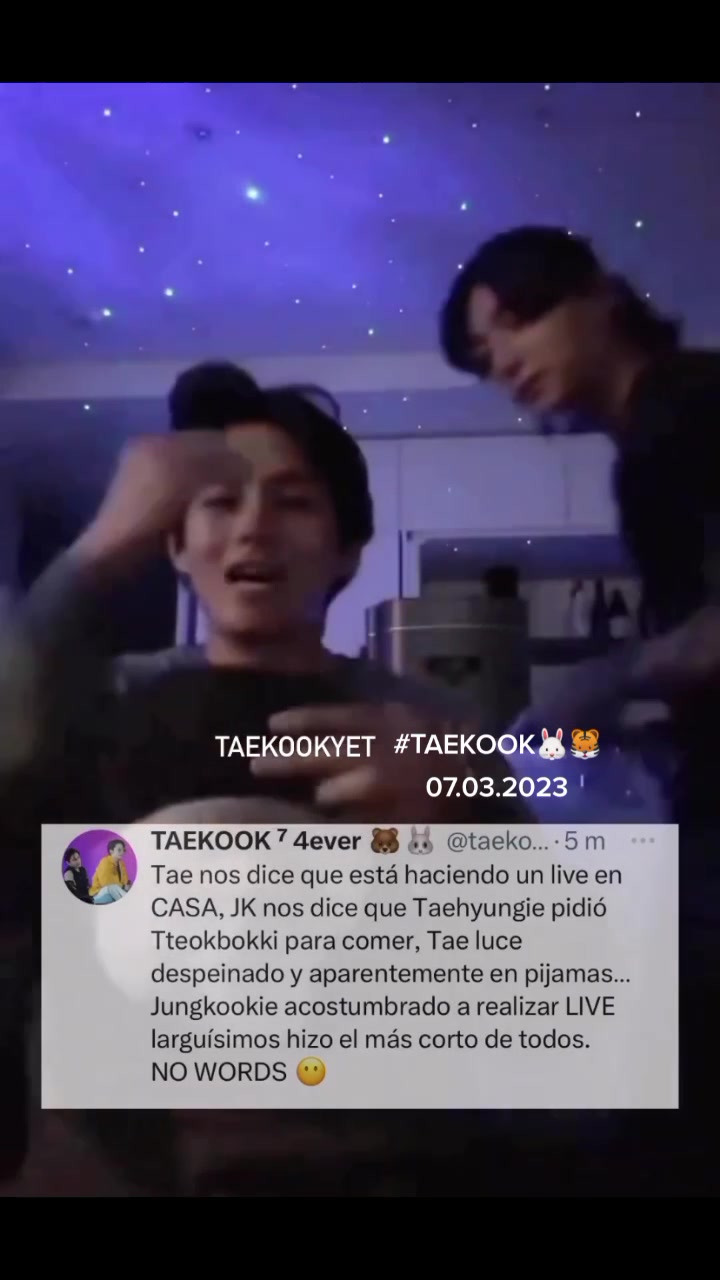 @Evelyn 에블린 Ĺ&oacute;pez 💜💚