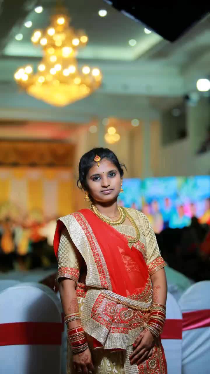 @DEEKSHITHA 💞B