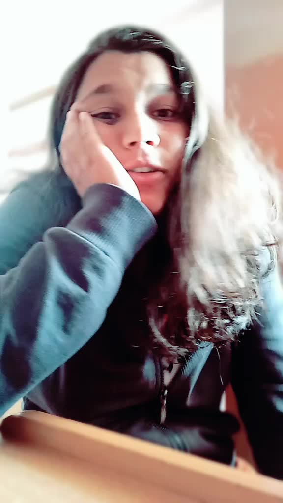 @riya🌎