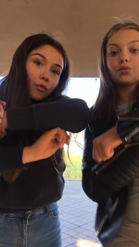 @Heta chicks häre