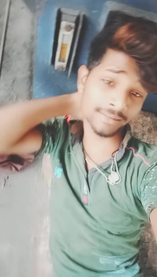 @Ravi____😍