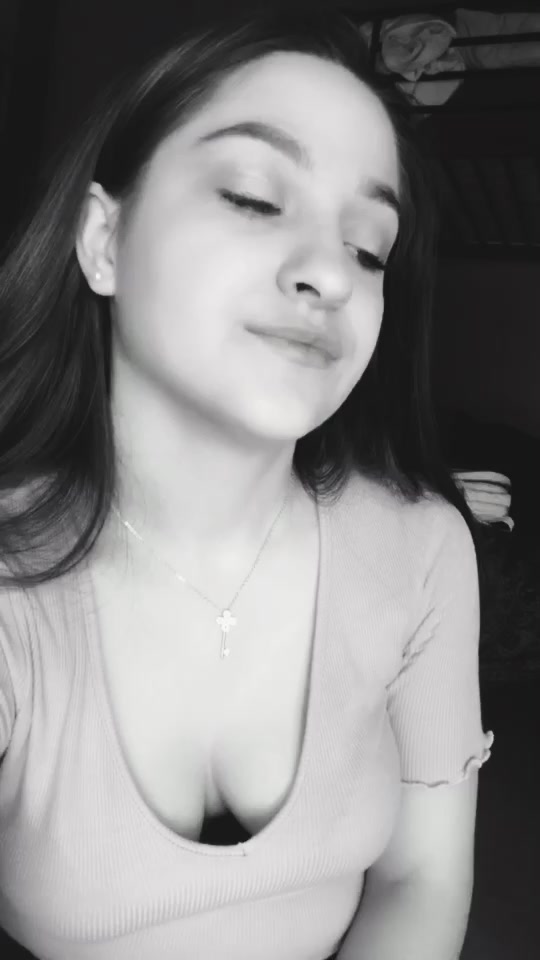 @🍓🌹
