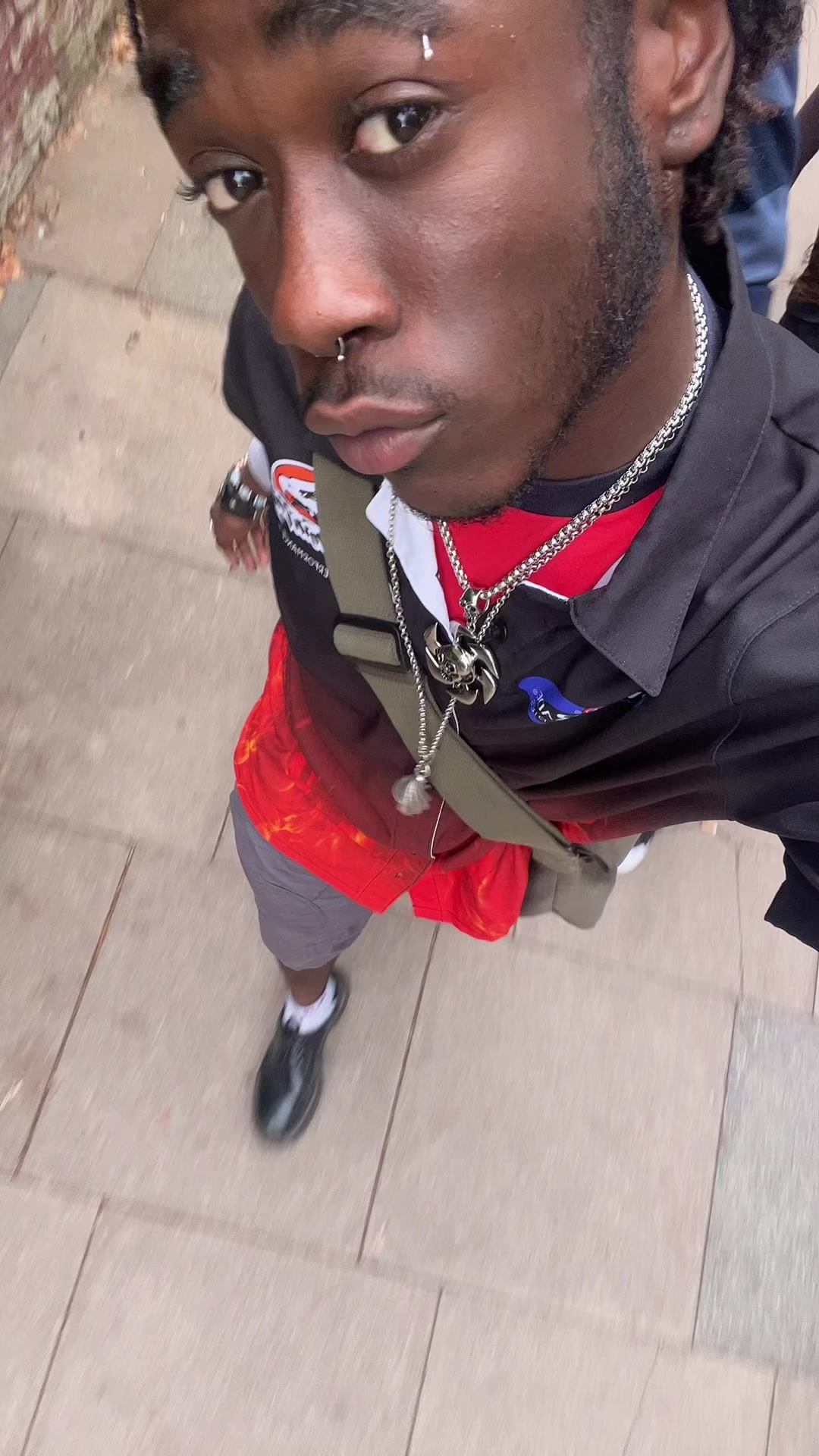 @Biguzivert
