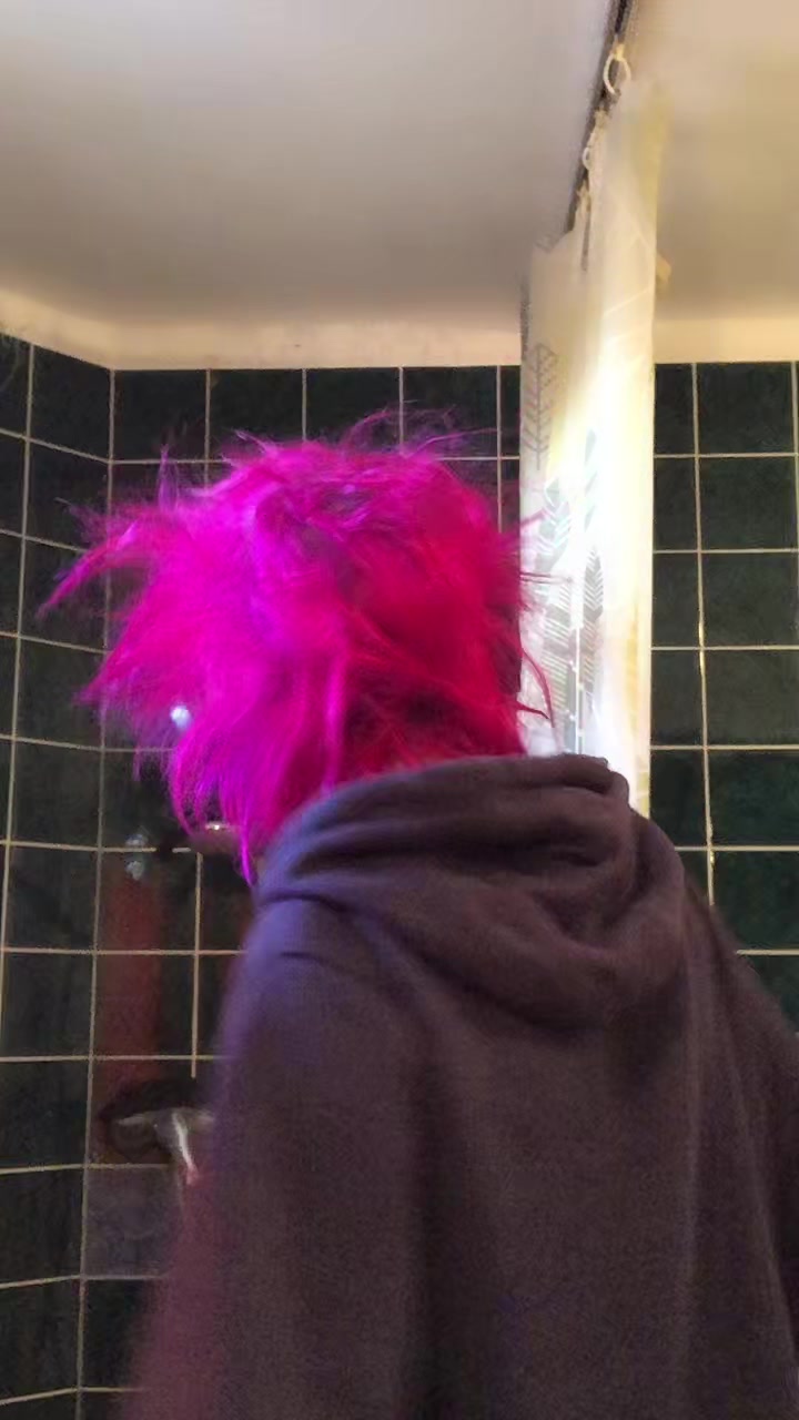 @Läusika🏳️🌈