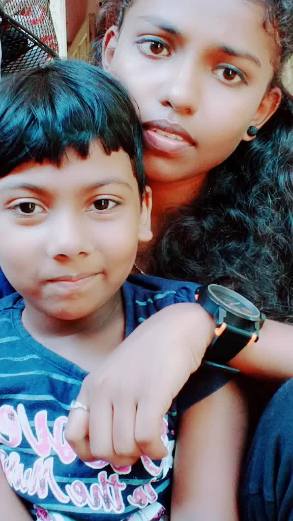@&hearts;️tik&hearts;️tok&hearts;️Queen👸