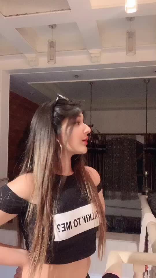@Kriti♥️