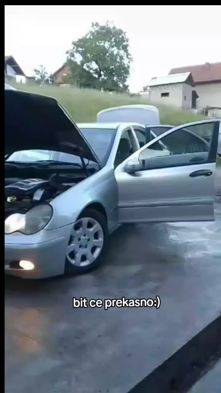 @Mujo_283