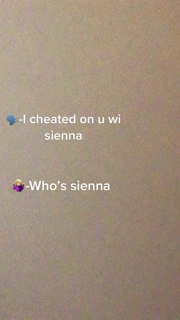 @Siennaisbored2