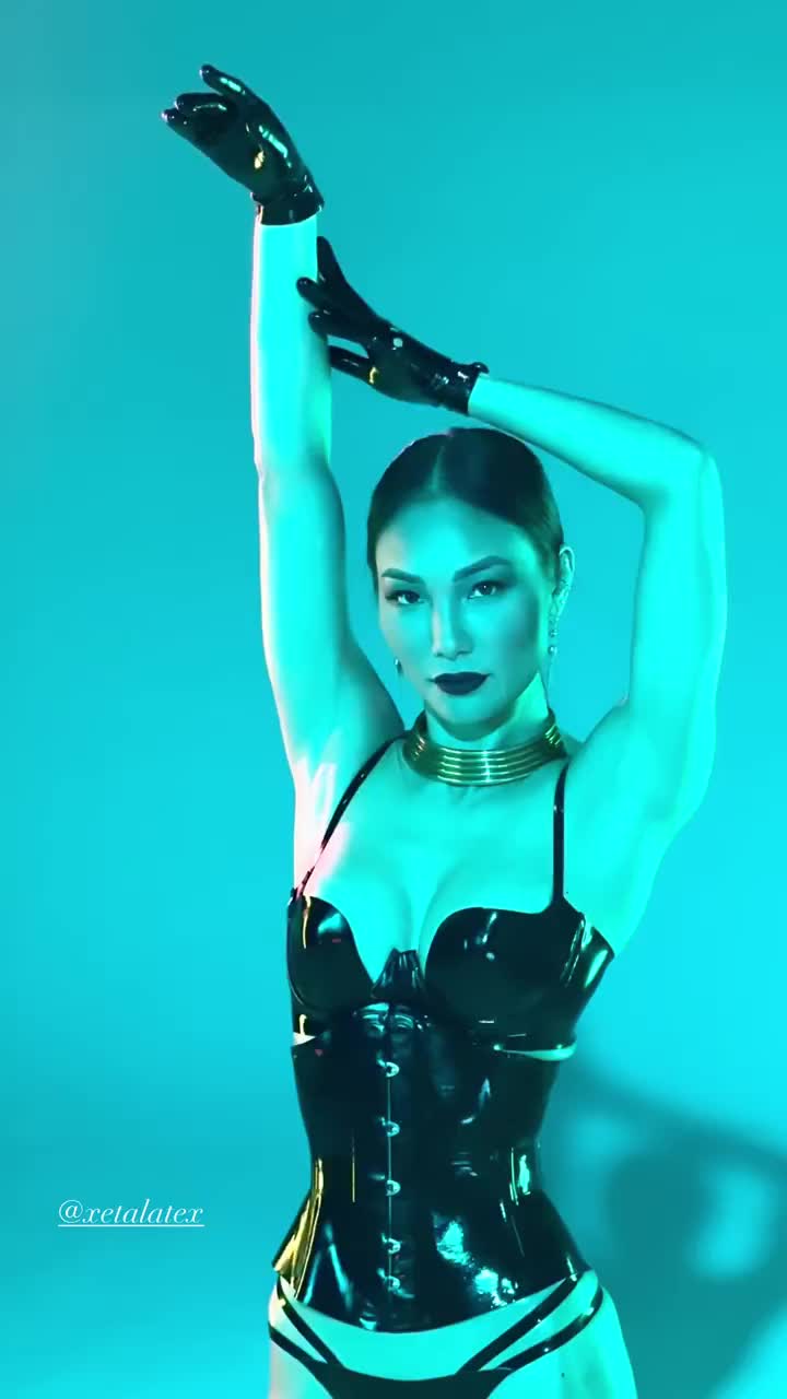 @Mistress Jane Rojas