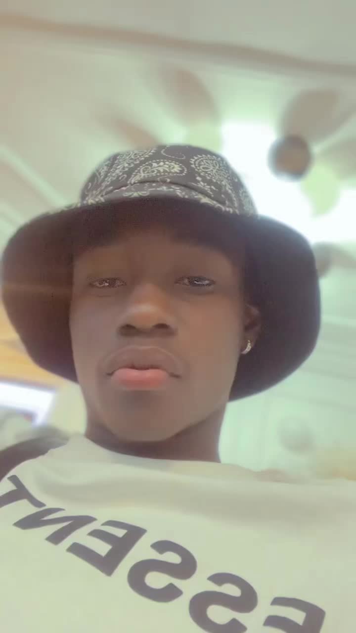 @Zambo anguissa29