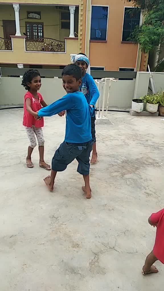 @shruthiharish