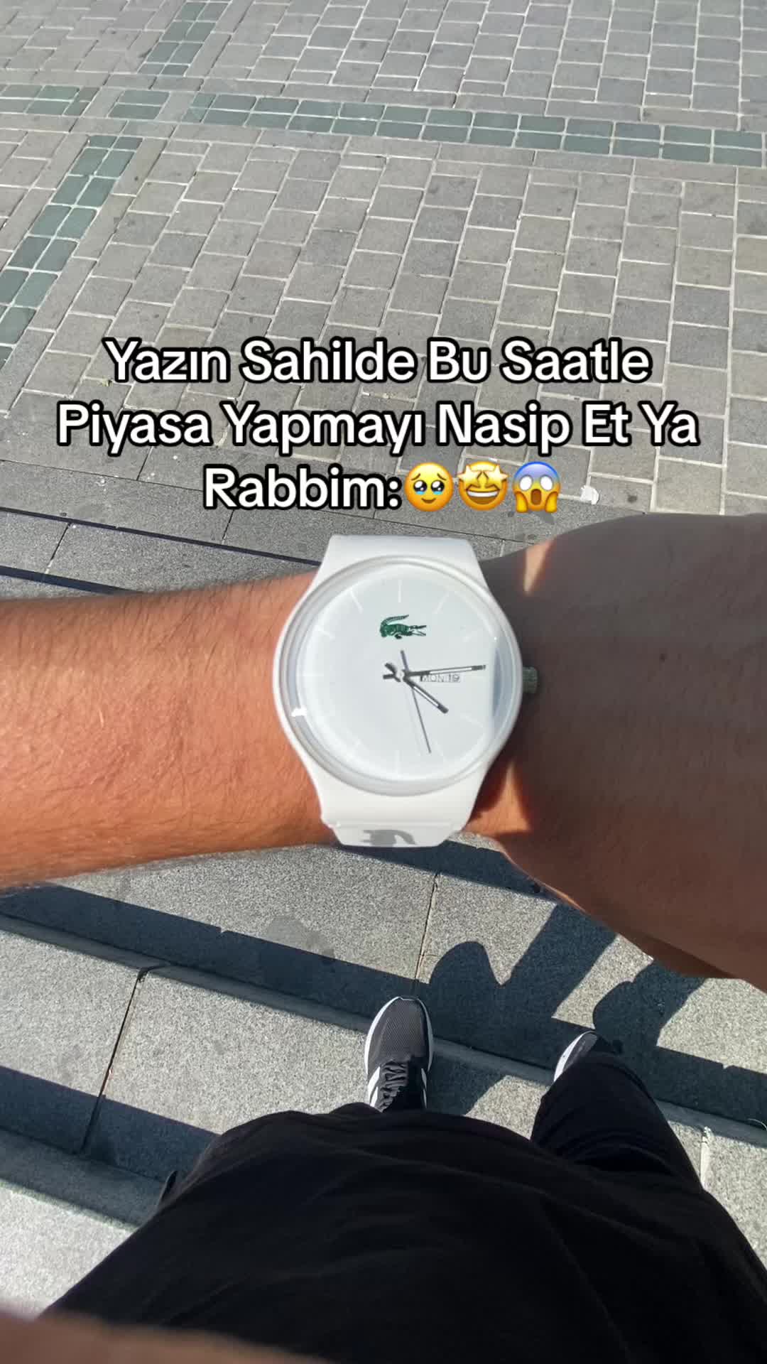@uczsaat.com