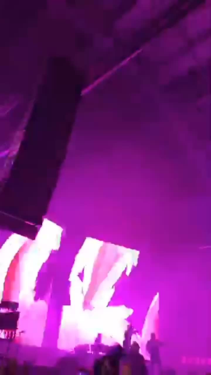 @2tinfinrudeboi