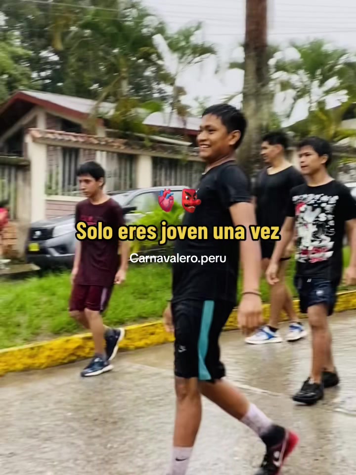 @Carnavalero