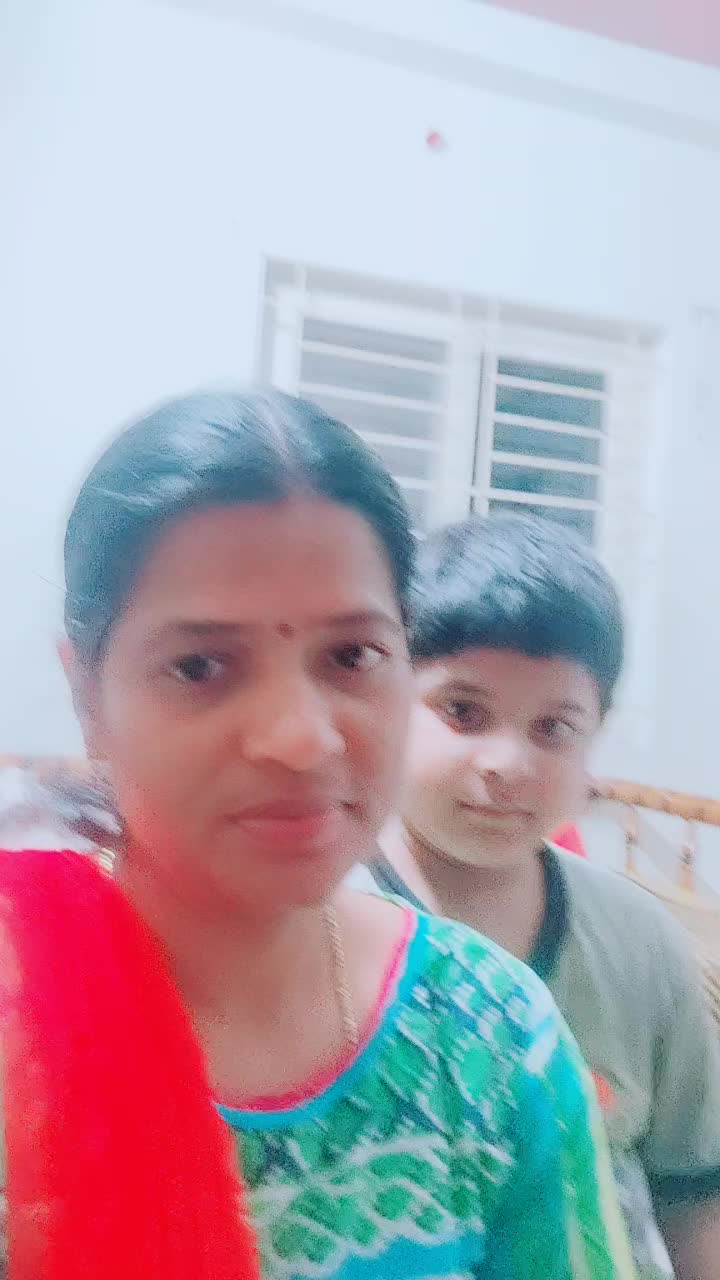 @Siri chowdary