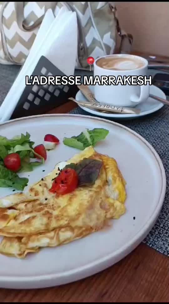 @Aryaworld