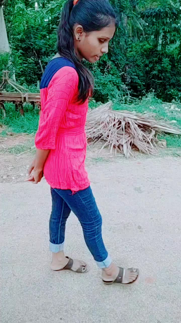 @Gowdru_hudgi 😎