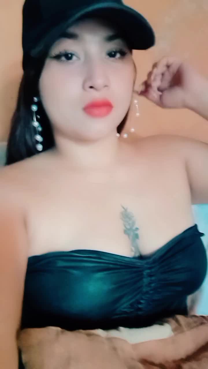 @Adriana Elizabeth