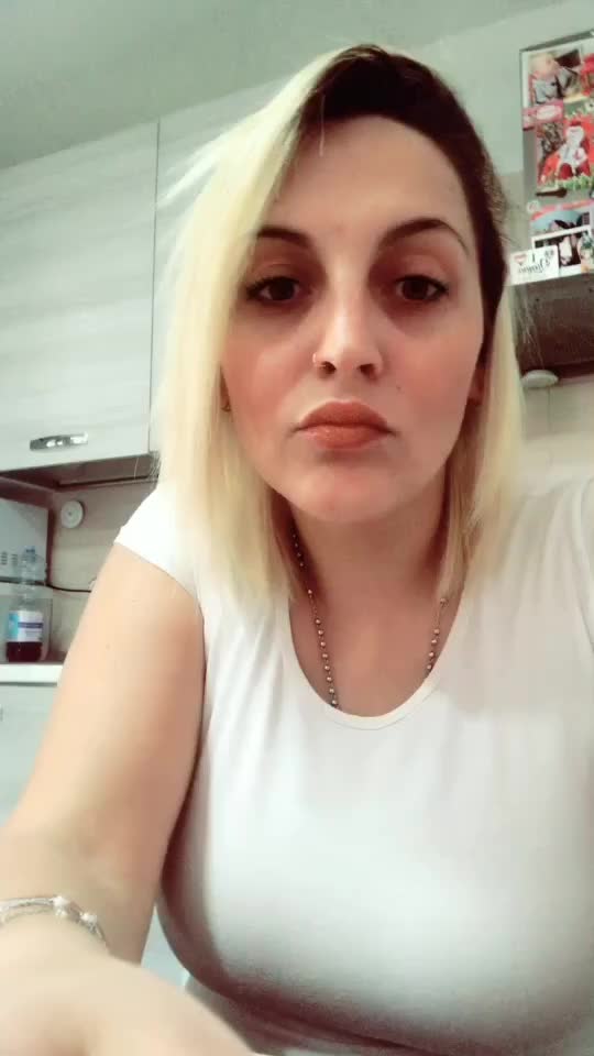 @Valentina