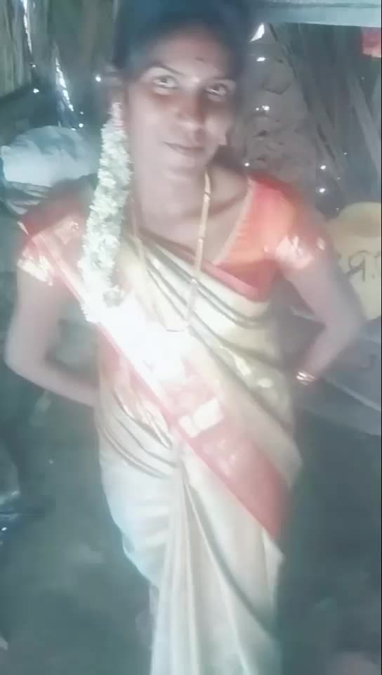 @Divikuttyqeen