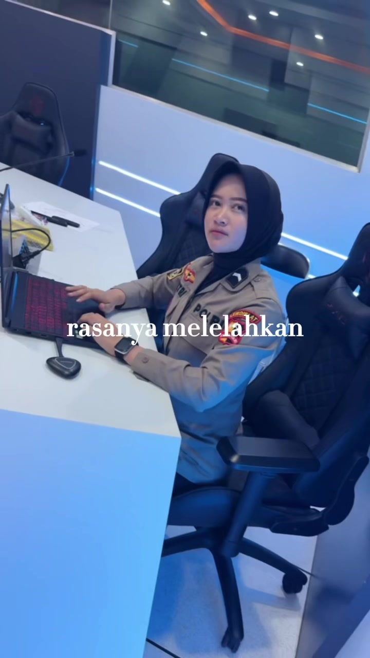 @Putriii