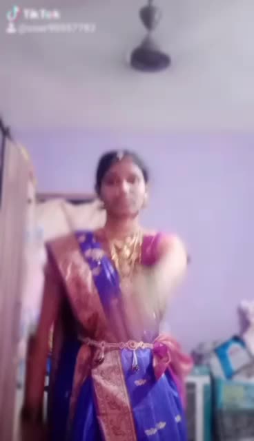@👑Mansi Jadhav👑