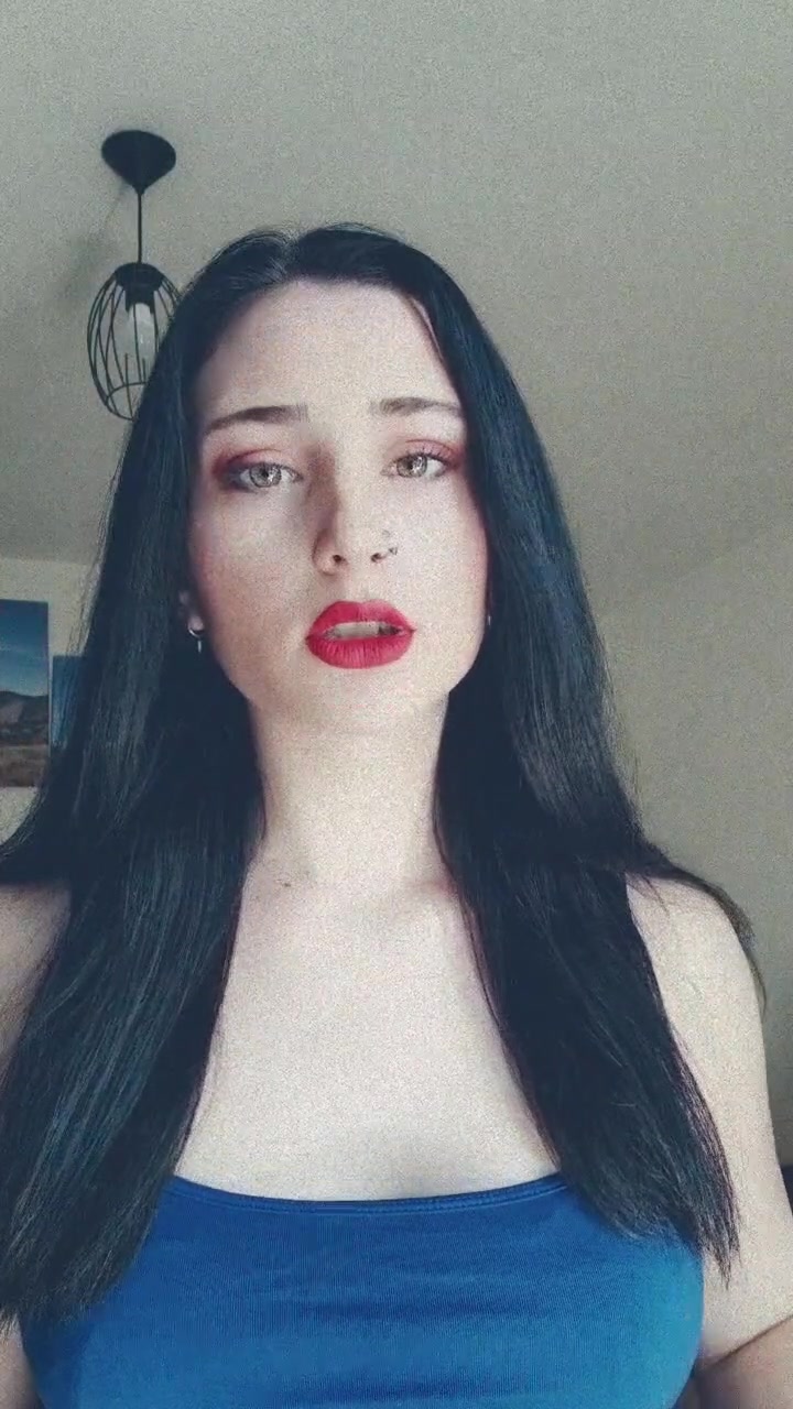 @Lunar_Witch